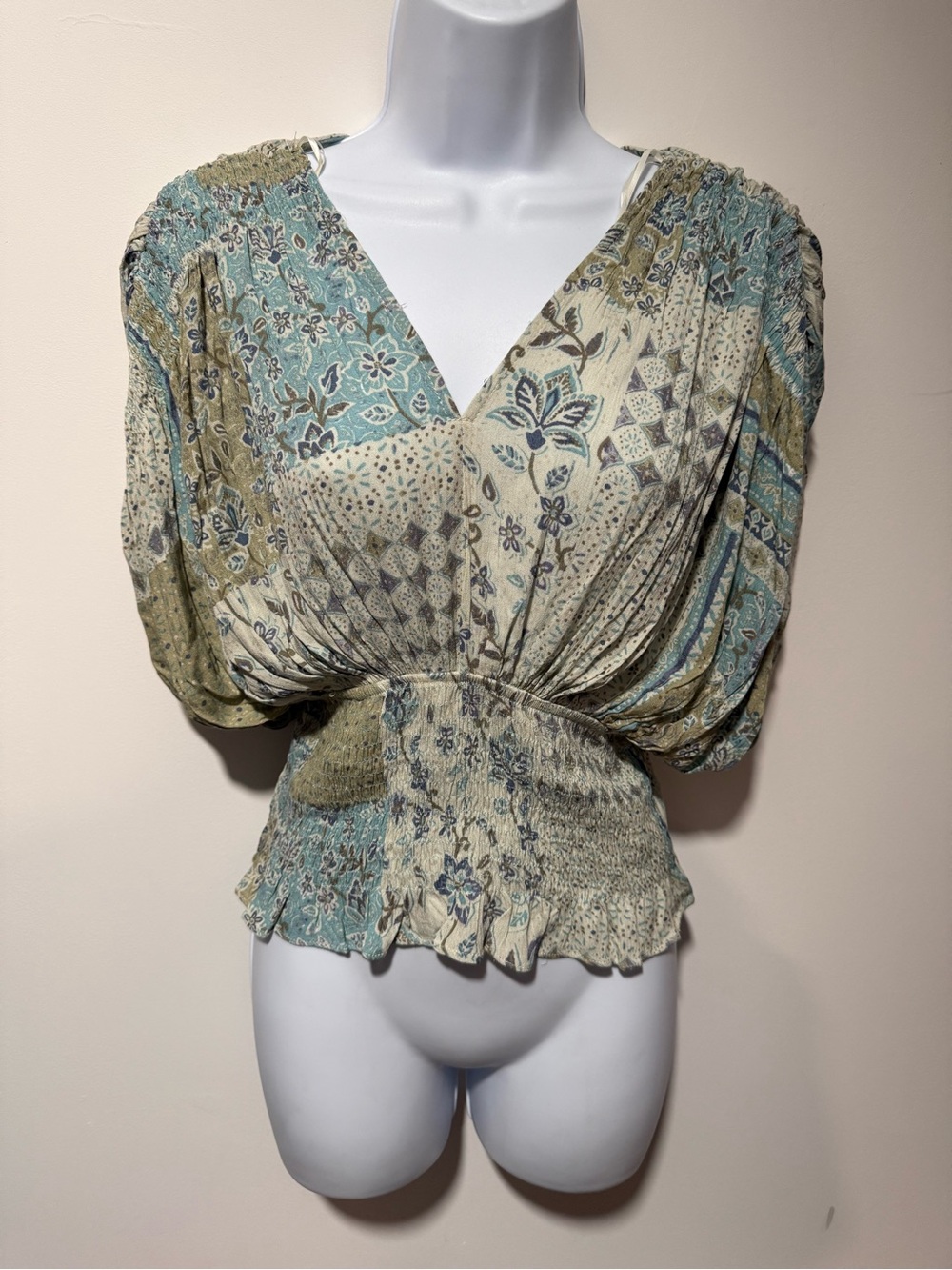 Promesa Patchwork Floral V-Neck Smocked Waist Top - Light Blue & Cream